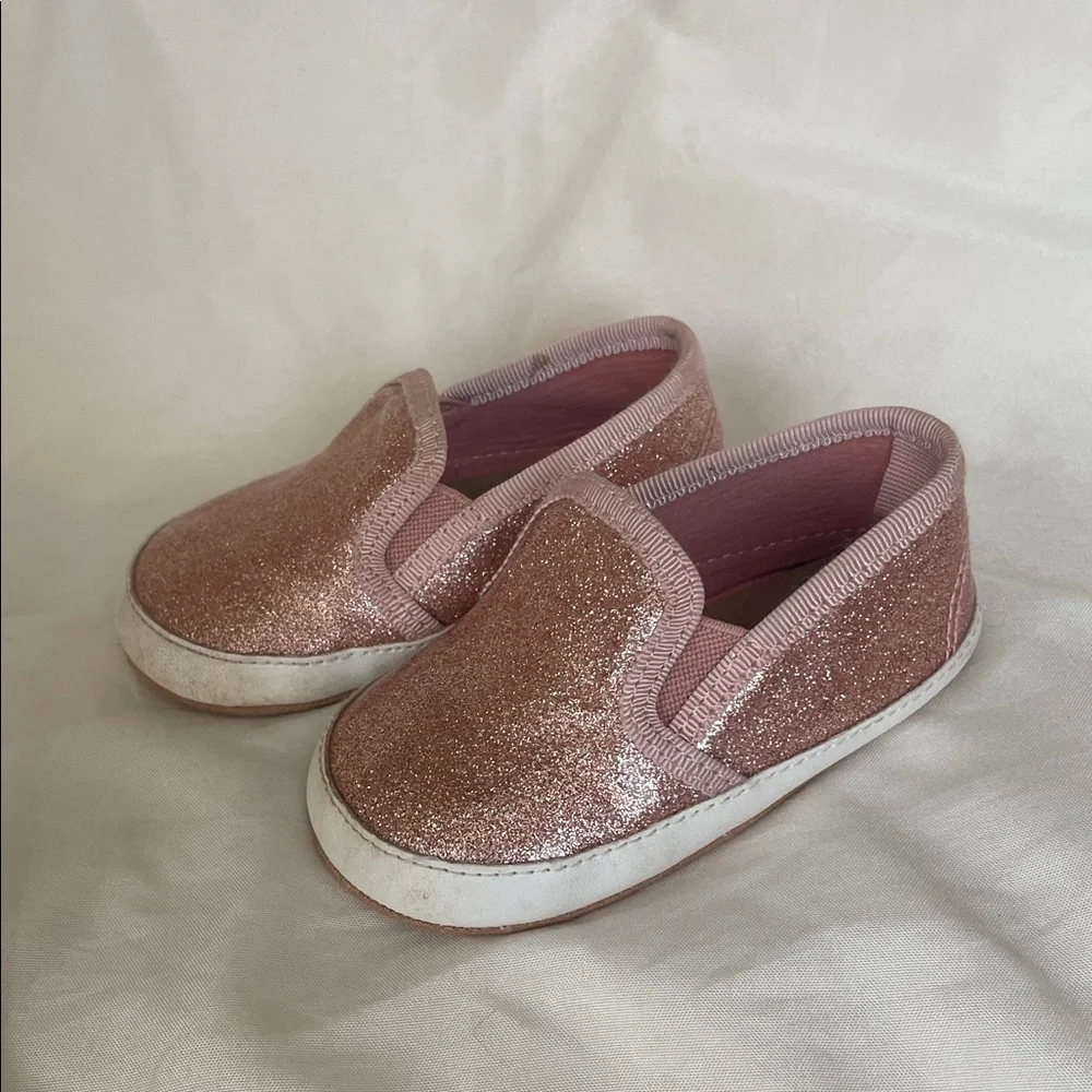 N/A sparkling pink